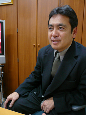 歯科室 青山 院長 青山芳博
